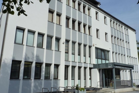 Foto: www.knjiznica-skofjaloka.si