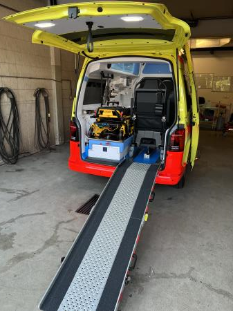 samohodni električni stol