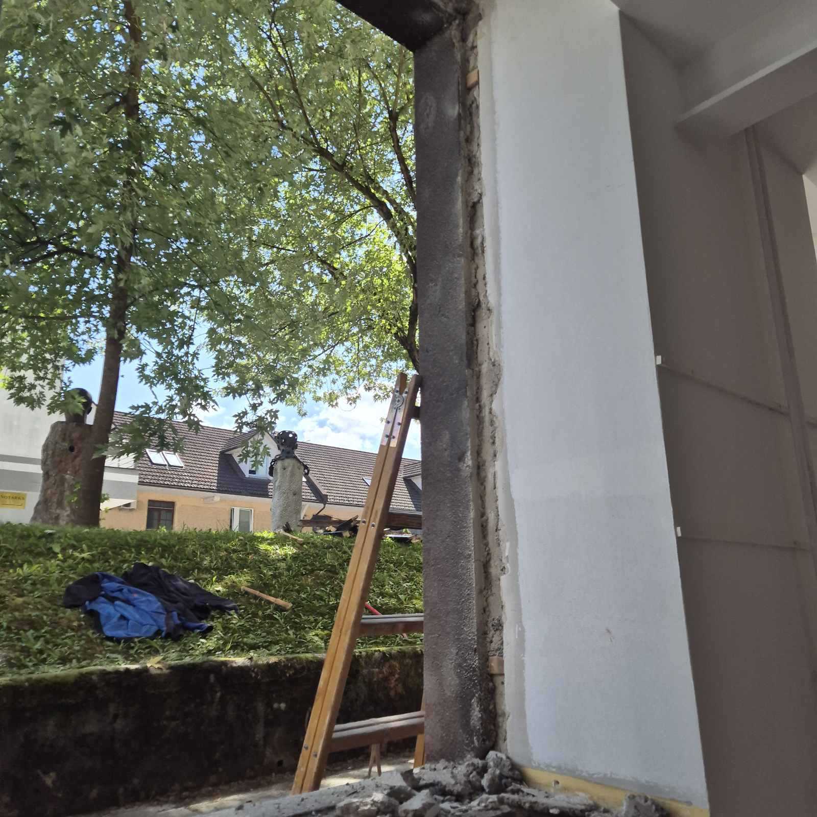 IMG-87b81c5f841685b6dce83dc8554b5aeb-V